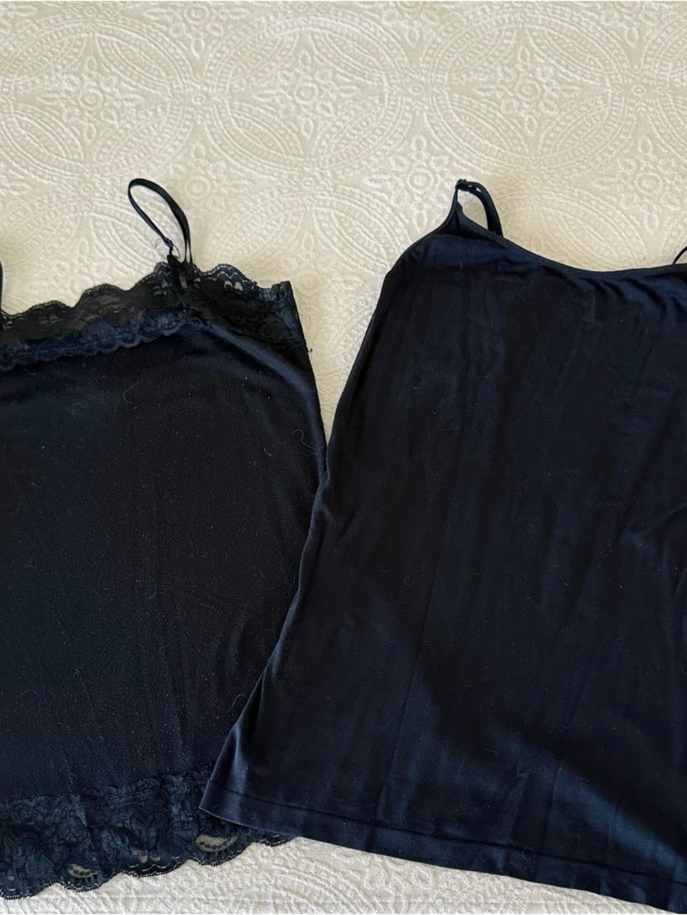 Lot Of 2 Ladies Blank Tanks Cami Shirts S M